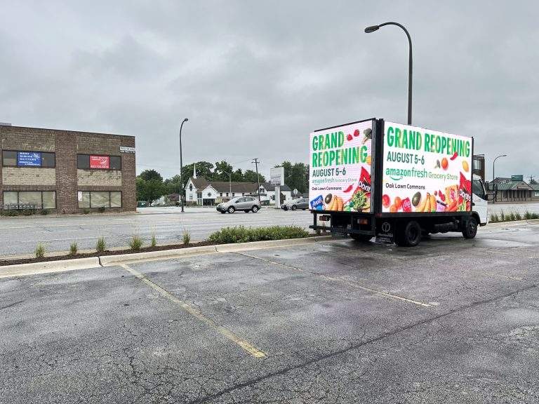 st louis mobile billboard led screen rental led truck billboard advertising