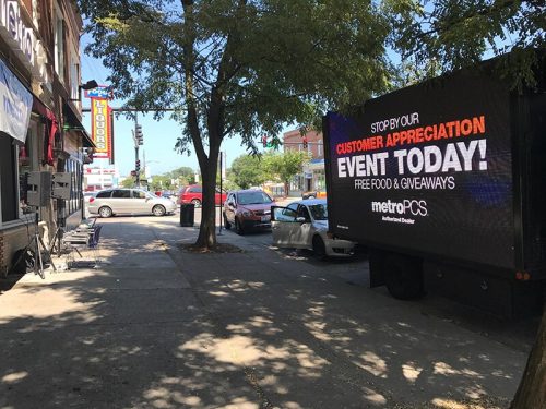 wisconsin mobile billboard led screen rental led truck billboard advertising